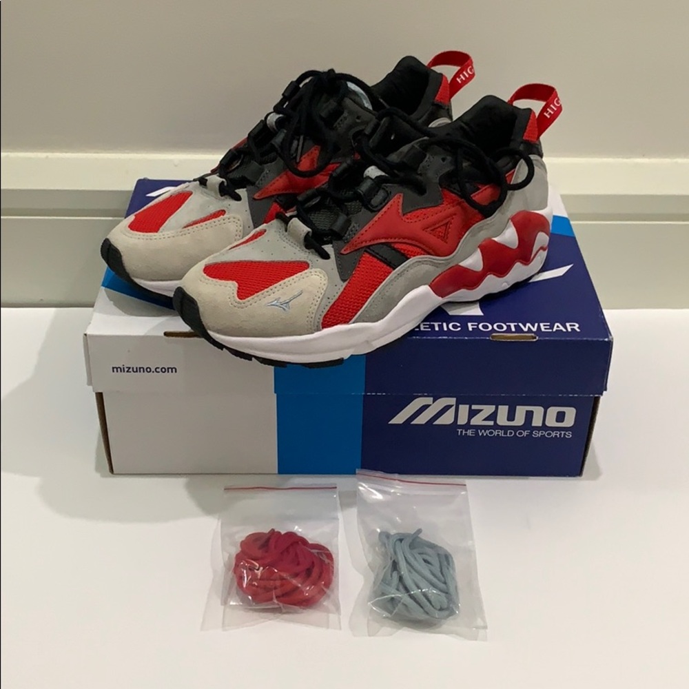 Mizuno x HighSnobiety Wave Rider 1 US size 9